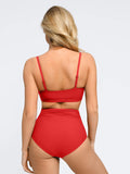 Completo bikini modellante con top e slip arricciati e modellanti