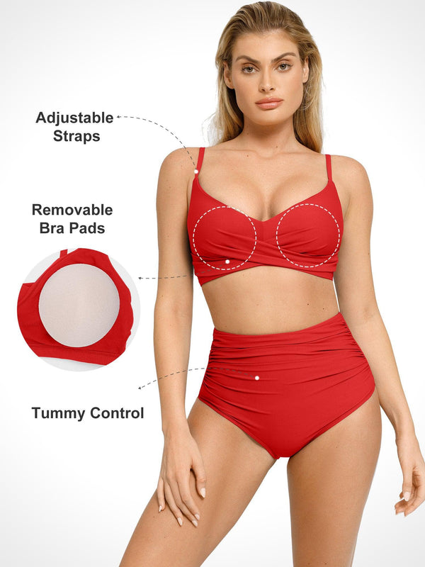 Completo bikini modellante con top e slip arricciati e modellanti
