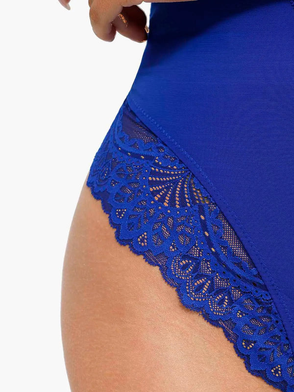 Body modellante con perizoma e scollo a V profondo in pizzo Shapewear