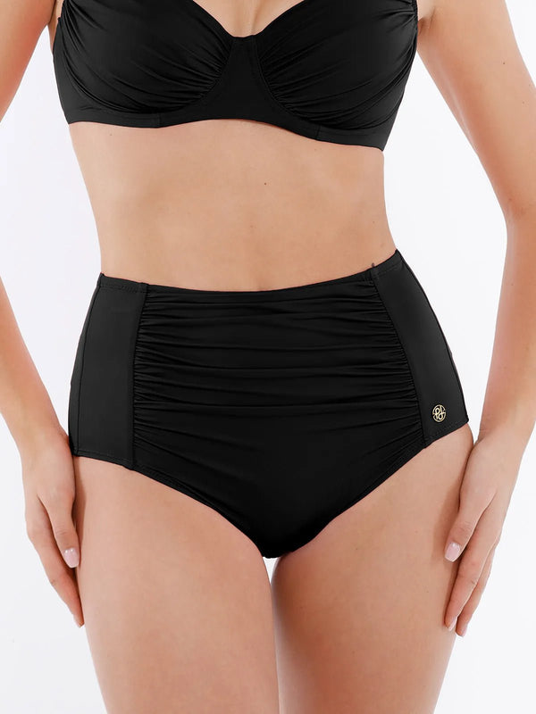 Completo bikini modellante con balza e controllo della pancia