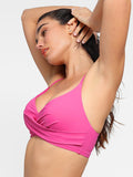 Completo bikini modellante con top e slip arricciati e modellanti