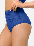 Completo bikini modellante con top e slip arricciati e modellanti